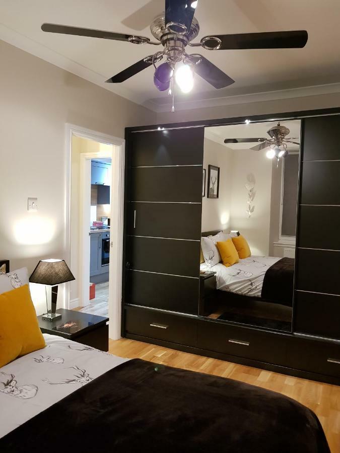 אינברנס Smart & Cozy Holiday Apartment In The City Centre מראה חיצוני תמונה