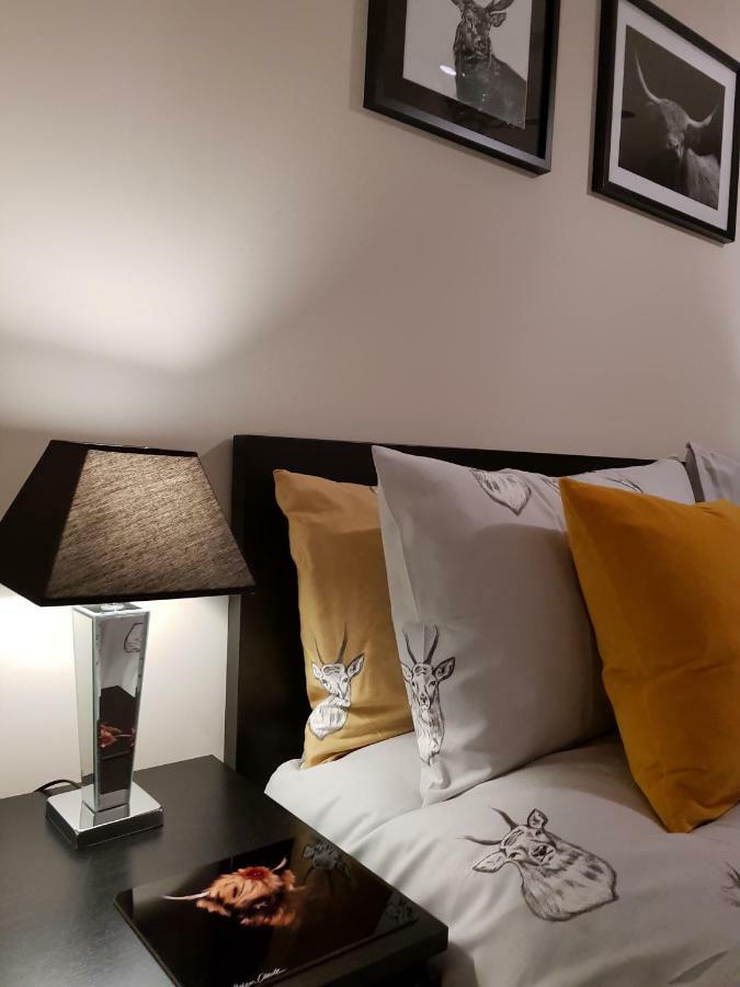 אינברנס Smart & Cozy Holiday Apartment In The City Centre מראה חיצוני תמונה