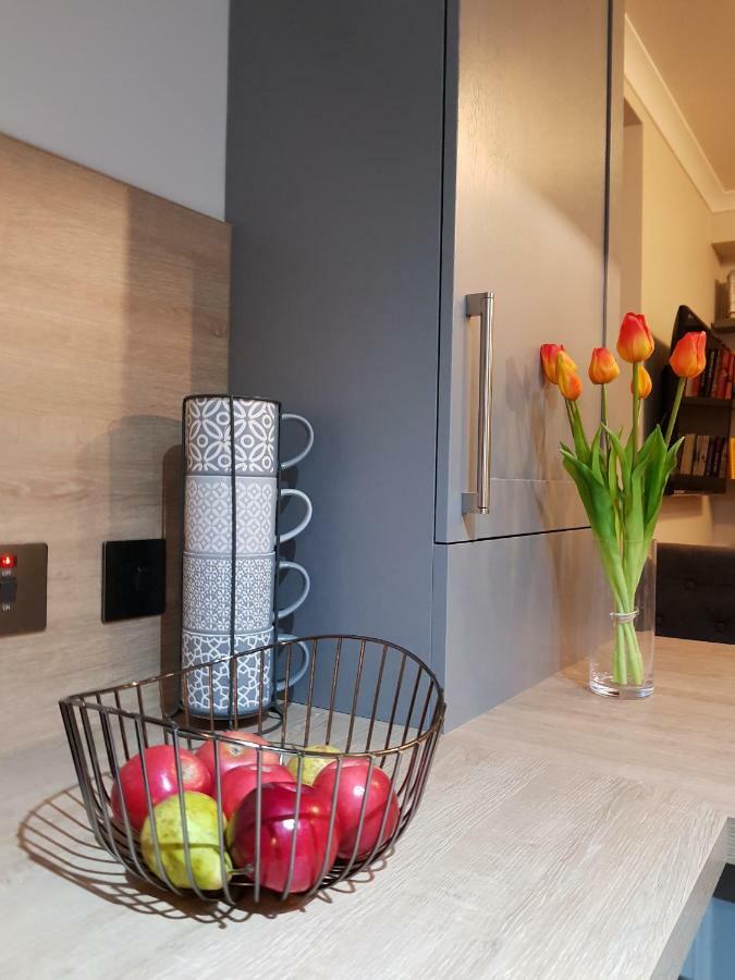 אינברנס Smart & Cozy Holiday Apartment In The City Centre מראה חיצוני תמונה